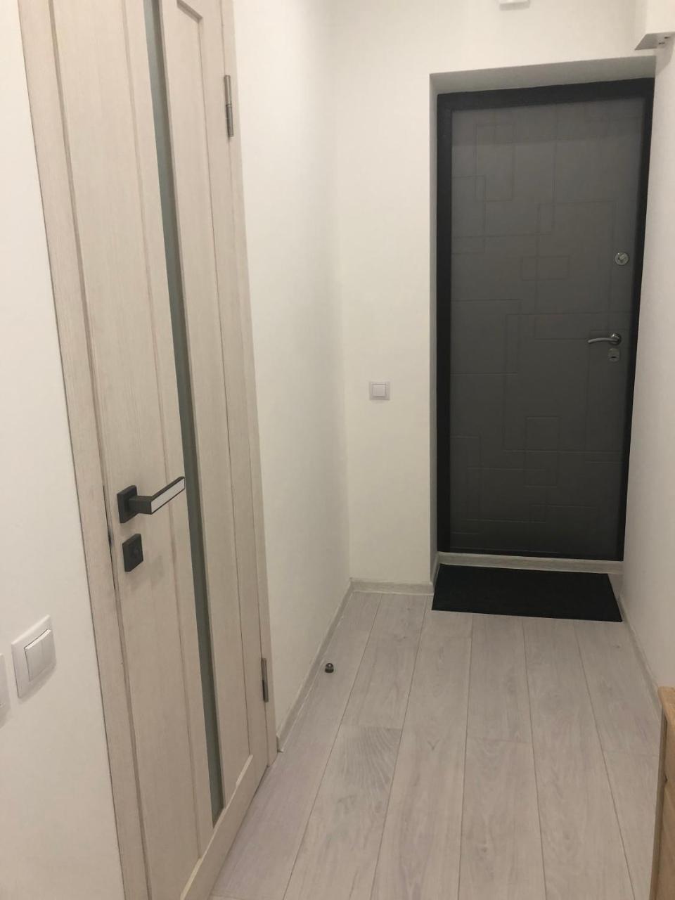 Gil Apartments, 38 Prospect Svobody 우주고로트 외부 사진