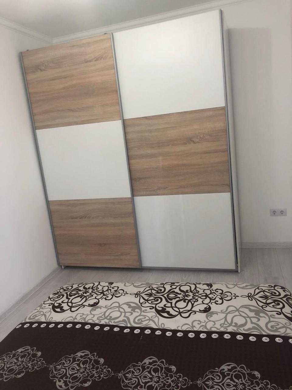 Gil Apartments, 38 Prospect Svobody 우주고로트 외부 사진